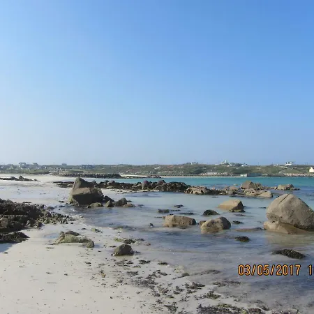 Tigh Seoige Atlantic Shore